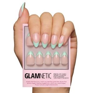 Glamnetic Press On Nails Pistachio Crème